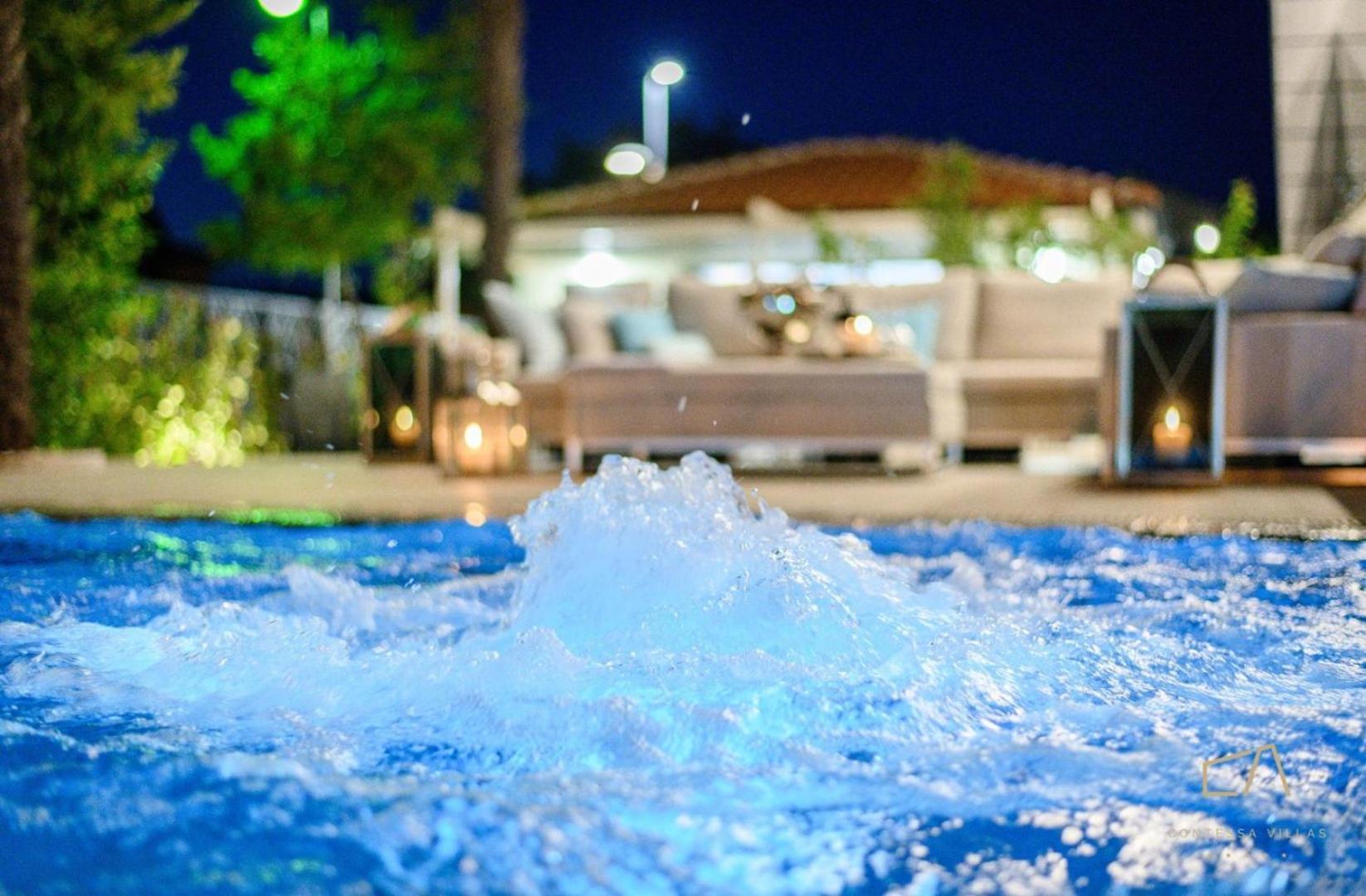 Luxury Apartments In Villa Curiera Malinska Luaran gambar